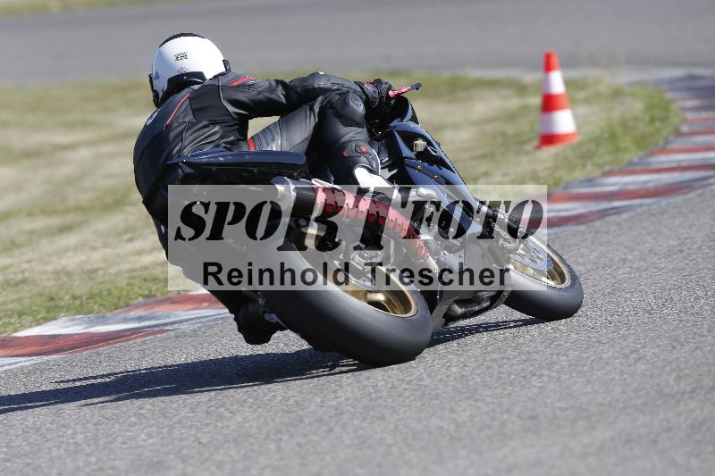 Archiv-2025/17 17.05.2025 PROMAX ADR/Gruppe gelb/unklar